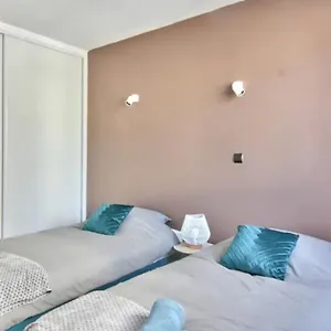 Grand Et Beau T5 Spacieux Saint-Etienne (Loire)